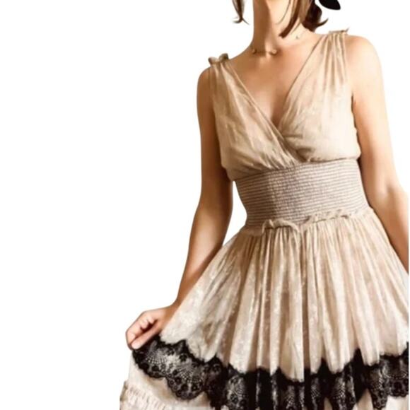 Free People V-Neck Sleeveless Sheer Metallic Dress Lace Size Small Gold Fairy - Picture 3 of 11